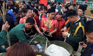 Sơn La: Chương trình “Xuân biên cương, Tết quân dân” thắm tình quân dân