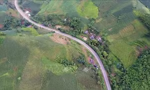 Nhiều “điểm đen” tiềm ẩn nguy cơ tai nạn giao thông trên Quốc lộ 6