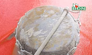 Trống nêm - nhạc cụ độc đáo của người Dao