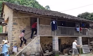 Nhà sàn đá của người Tày ở Cao Bằng