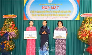 Long An: Gặp mặt “Chung tay chăm lo cho phụ nữ và trẻ em”