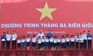 Chương trình “Tháng Ba biên giới” năm 2019 ở vùng biên Đồng Tháp