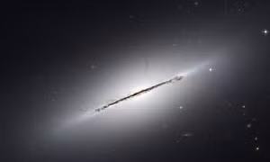 Kính viễn vọng của NASA phát hiện thiên hà mới NGC 5866