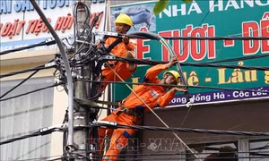 Điện lực Lào Cai chống quá tải mùa nắng nóng