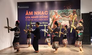 Chương trình âm nhạc đặc sắc của người Khơ Mú giữa Thủ đô Hà Nội