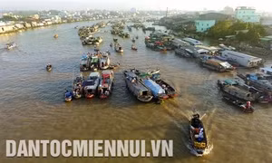 Ngày hội du lịch “Văn hóa Chợ nổi Cái Răng”