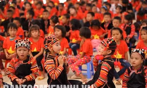 "Gieo chữ" nơi vùng cao biên giới