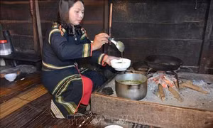 Canh bột lá yao - món ăn truyền thống ngày Tết của người Ê-đê