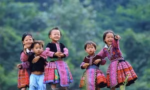 Tổ chức hát đồng dao độc đáo trong “Ngày hội tuổi thơ”