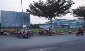 Long An: Hơn 1.200 công nhân Công ty Koda Sai Gon đi làm trở lại