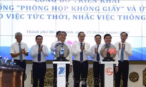 “Phòng họp không giấy” và ứng dụng “Giao việc tức thời - nhắc việc thông minh” lần đầu tiên được triển khai
