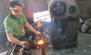 Nghề rèn tạo thương hiệu, bắt nhịp với xu thế mới