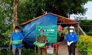 Trần Thị Khánh Quà - Nữ cán bộ Đoàn xung kích trong phòng, chống dịch COVID-19 ở Kiên Giang