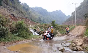 Người dân Sơn La gặp khó khi thiếu cầu dân sinh