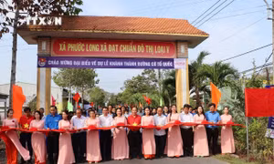 Khánh thành “Đường cờ Tổ quốc” dài hơn 20km ở Bạc Liêu