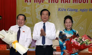 Bầu Chủ tịch Hội đồng nhân dân và Chủ tịch Ủy ban nhân dân tỉnh Kiên Giang