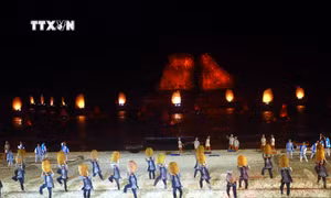 Khai mạc Carnaval Hạ Long với chủ đề “Bừng sáng cùng Kỳ quan”