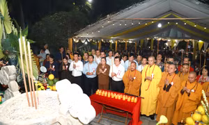 Lễ cầu siêu tri ân các anh hùng liệt sỹ tại Nghĩa trang Liệt sỹ Quốc gia Vị Xuyên