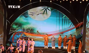 Chương trình nghệ thuật “Đôi bờ Ví Giặm”