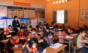 Vùng cao Sơn La khó khăn khi đưa học sinh các điểm trường lẻ về trung tâm