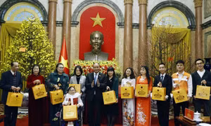 Chủ tịch nước tiếp các đại biểu trong chương trình "Việc tử tế"