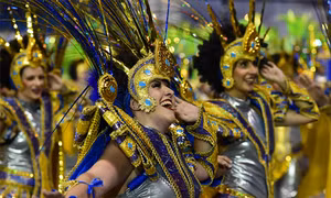 Lễ hội hóa trang ở Brazil