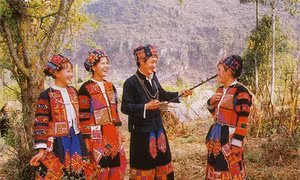 Dân tộc Lô Lô
