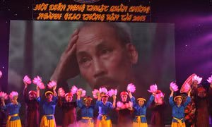 Sôi động Hội diễn nghệ thuật quần chúng ngành giao thông vận tải 2015 - Cụm phía Nam