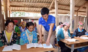 Đẩy mạnh phổ cập giáo dục, phân luồng học sinh trong giáo dục phổ thông​