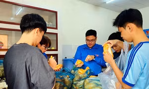 Khơi nguồn lý tưởng cách mạng cho tuổi trẻ từ những điều thiết thực