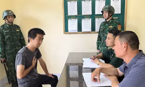 Loại bỏ các điểm tập kết, tụ điểm hàng lậu ở khu vực biên giới