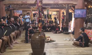 'Về làng trải nghiệm văn hóa truyền thống' trong tháng 8 tại Đồng Mô