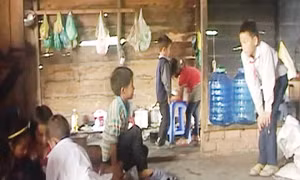 Trọ học tìm chữ