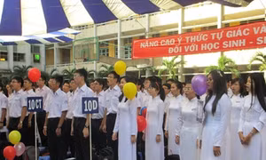 Nỗi lo đầu năm học mới