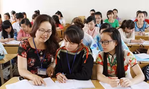 Góp ý Dự thảo văn kiện Đại hội XII của Đảng: Cần cụ thể hóa hơn định hướng phát triển giáo dục - đào tạo, văn hóa, lối sống của học sinh, sinh viên