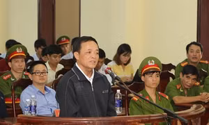 Lừa đảo tìm mộ hài cốt liệt sĩ, "Cậu Thủy" lĩnh án tù chung thân