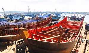Nghề đóng tàu ở huyện Tư Nghĩa