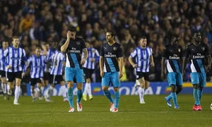 Sáng 28/10: Arsenal và Chelsea thua đau. Barca có thể thi đấu ở Ligue 1