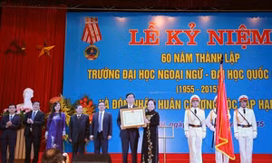Phó Chủ tịch nước Nguyễn Thị Doan dự lễ kỷ niệm 60 năm thành lập Trường Đại học Ngoại ngữ - Đại học Quốc gia Hà Nội