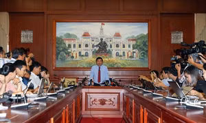 Tân Chủ tịch UBND Thành phố Hồ Chí Minh Nguyễn Thành Phong: Tập trung giải quyết những vấn đề bức xúc của người dân