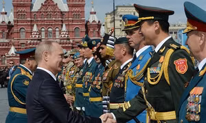 Tổng thống Putin – Tổng tư lệnh tối cao của nước Nga