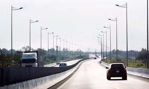 Từ 7/11 triển khai thẻ điện tử tại các trạm thu phí trên cao tốc Nội Bài – Lào Cai