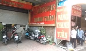 Khởi tố chủ tiệm vàng phát hành sổ tiết kiệm "lãi cao"