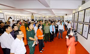 Hậu Giang: Cảm xúc hướng về Hoàng Sa, Trường Sa