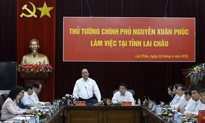 Thủ tướng Nguyễn Xuân Phúc làm việc tại Lai Châu