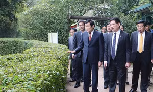Chủ tịch nước Trương Tấn Sang thăm và chúc Tết tại tỉnh Nghệ An.
