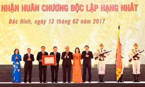 Thủ tướng Nguyễn Xuân Phúc thăm, làm việc và dự Lễ Kỷ niệm 185 năm thành lập và 20 năm tái lập tỉnh Bắc Ninh