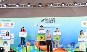 Trích kinh phí từ giải chạy bộ để ủng hộ chương trình xóa nhà tạm, nhà dột nát