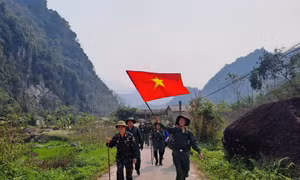 Những bước chân tri ân trên mảnh đất Vị Xuyên anh hùng