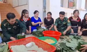 Xuân ấm áp nghĩa tình quân dân nơi vùng biên giới Gia Lai